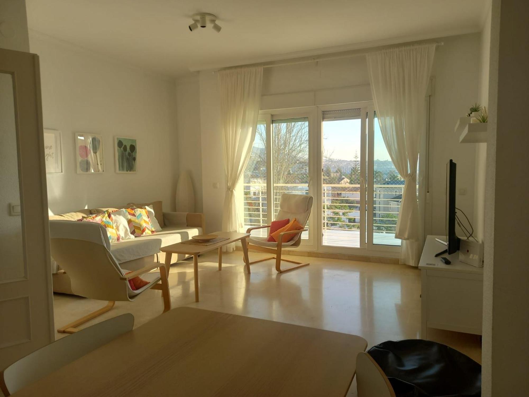Amplio, Luminoso Y Moderno Apartamento Con Amplia Terraza Y Hermosas Vistas En Exclusiva Urbanizacion Benalmádena Esterno foto
